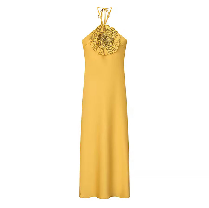 Solurea – The Golden Bloom Gown