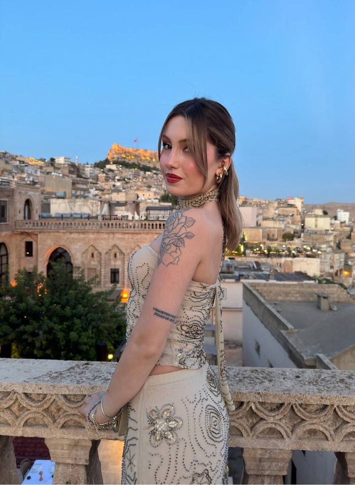 MYSTARA – Boho Luxe Bodycon Kleid ‘Desert Rose
