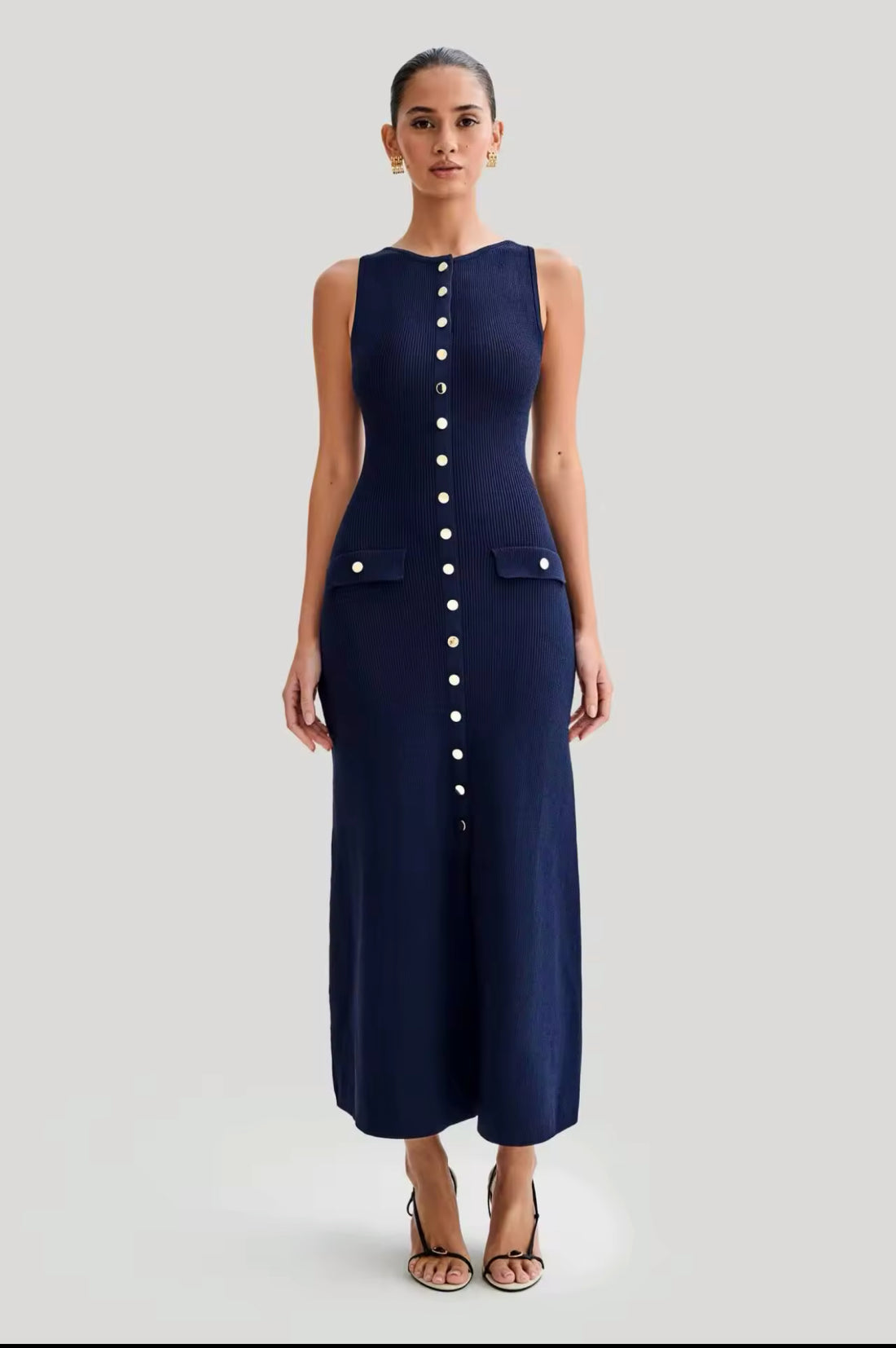 Élora – The Iconic Knit Dress