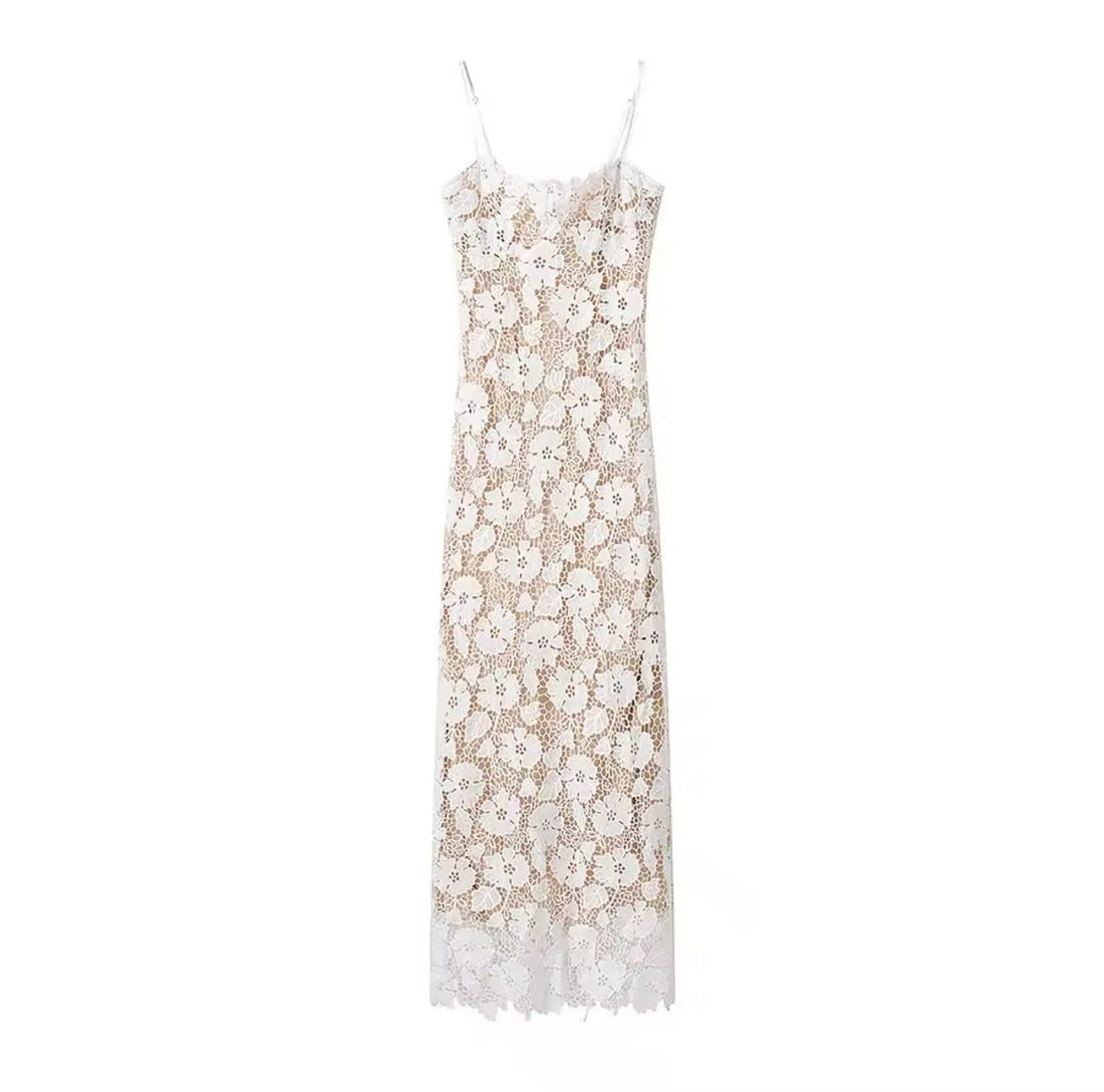 Emilia Maxikleid aus Spitze mit floraler Stickerei