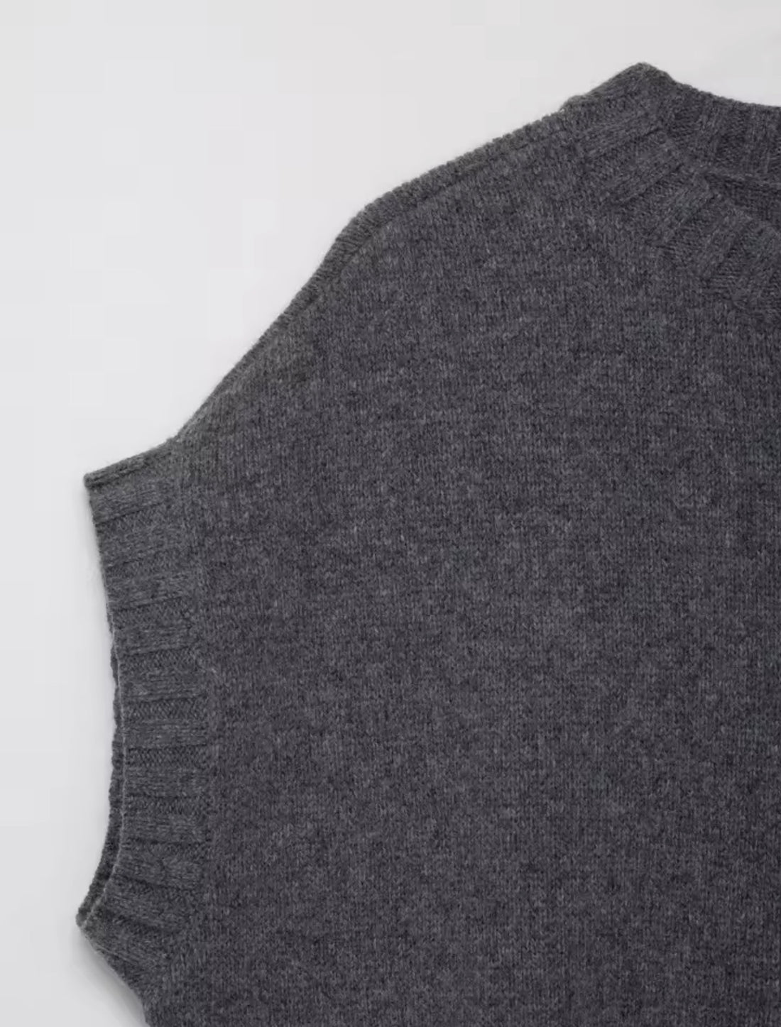 Oversize Strick Weste Damen Grau – Modischer Pullover ohne Ärmel mit Rundhalsausschnitt