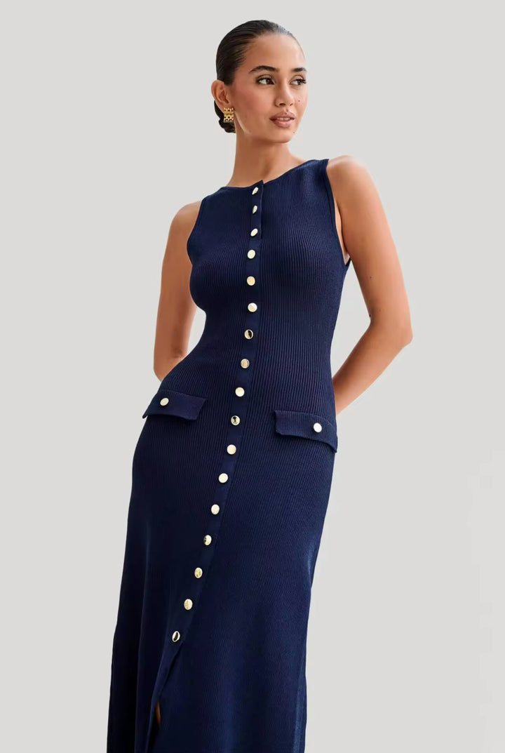 Élora – The Iconic Knit Dress