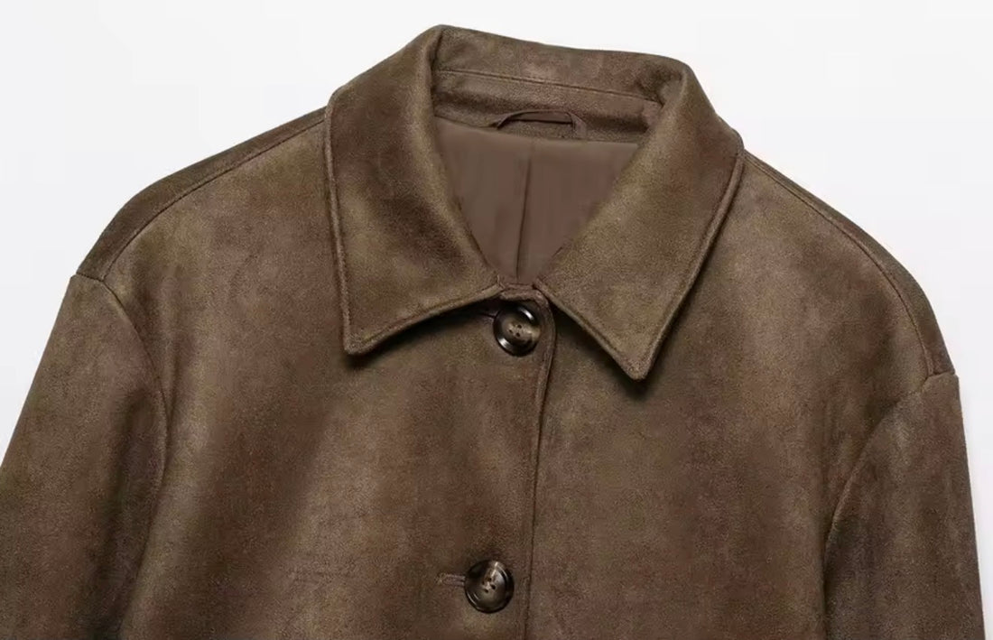 UrbanEdge Damen Wildleder Jacke Braun – Oversized Vintage Style Übergangsjacke mit Knöpfen