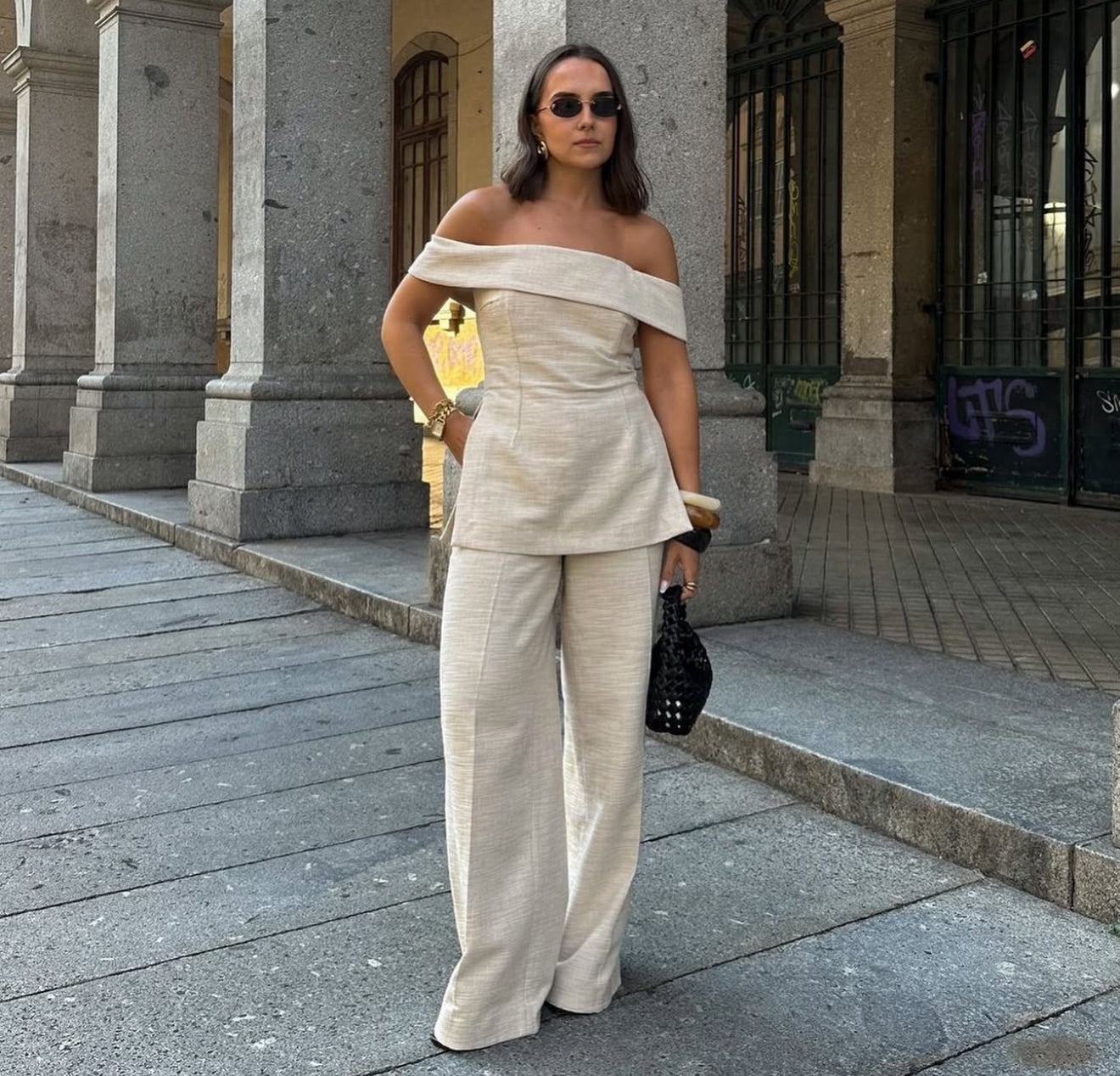 Linen Luxe – Off-Shoulder Set in Sand