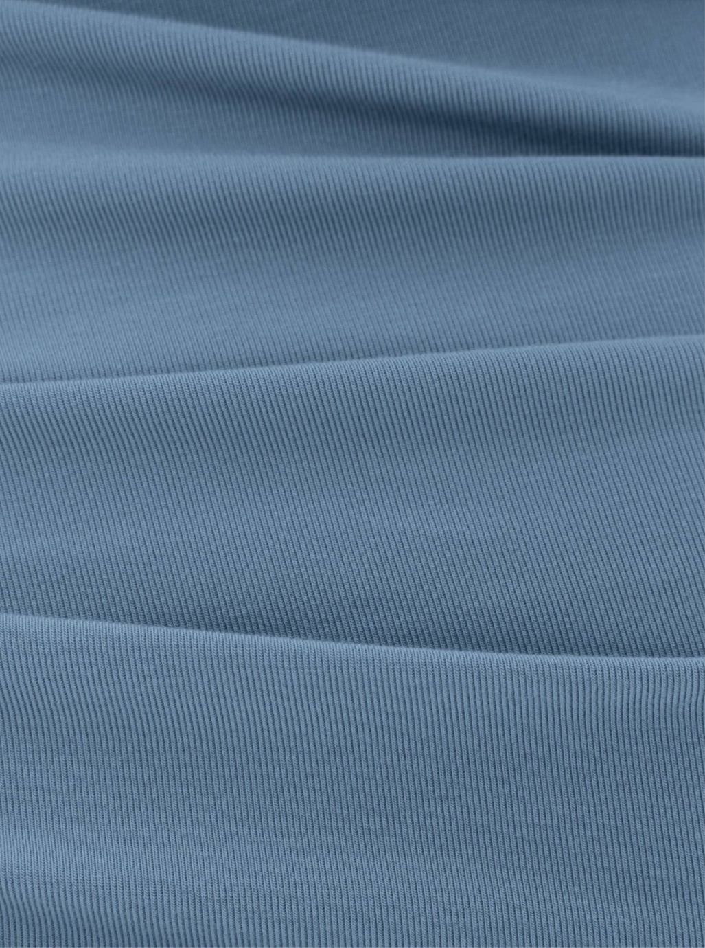 Monea Abendkleid Blau – Elegantes Maxikleid mit Drapierung & Cut-Out Schulter