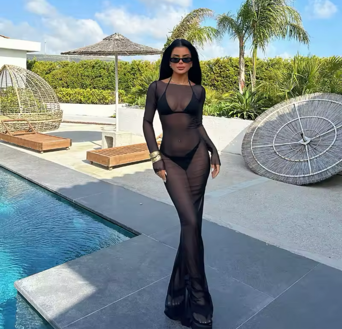 Dark Allure – Elegantes Mesh-Maxikleid
