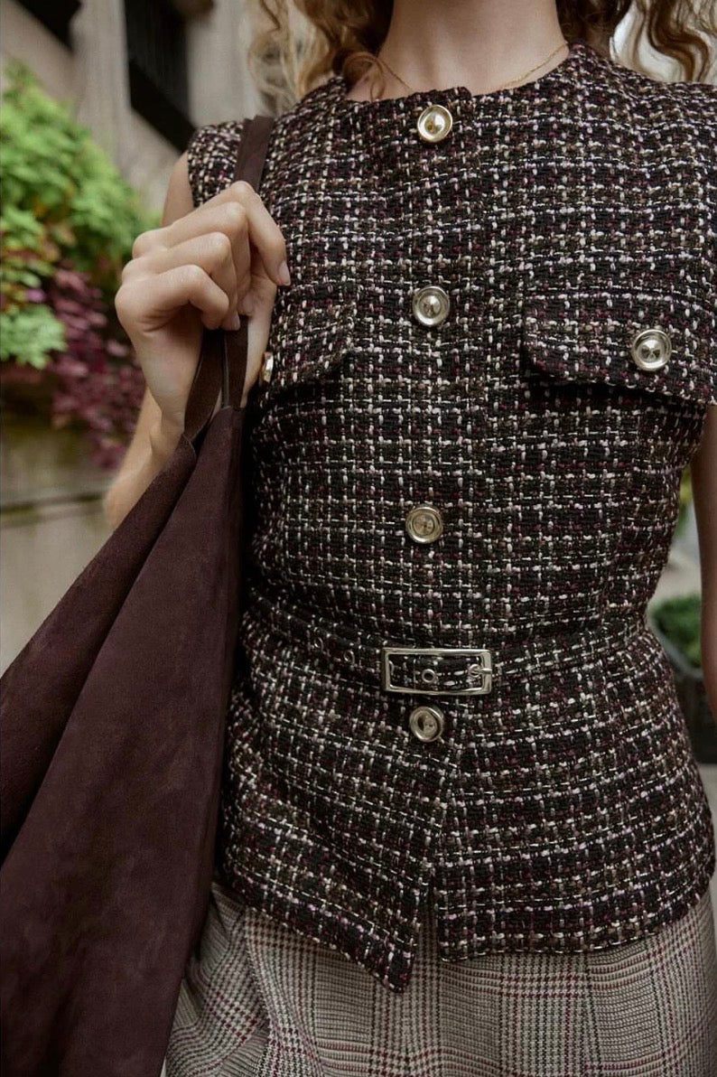 Elegante Damen Tweed Weste – Zeitloser Chic mit Gürtel & Knopfleiste