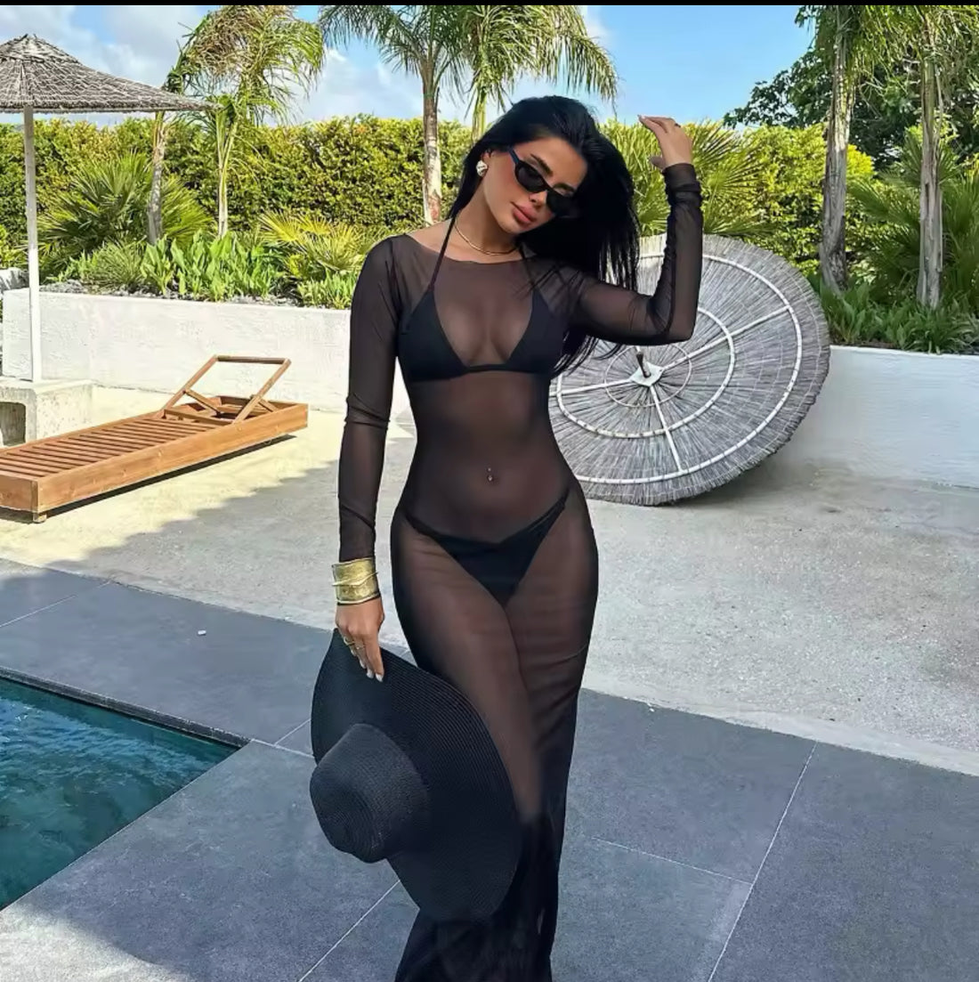 Dark Allure – Elegantes Mesh-Maxikleid