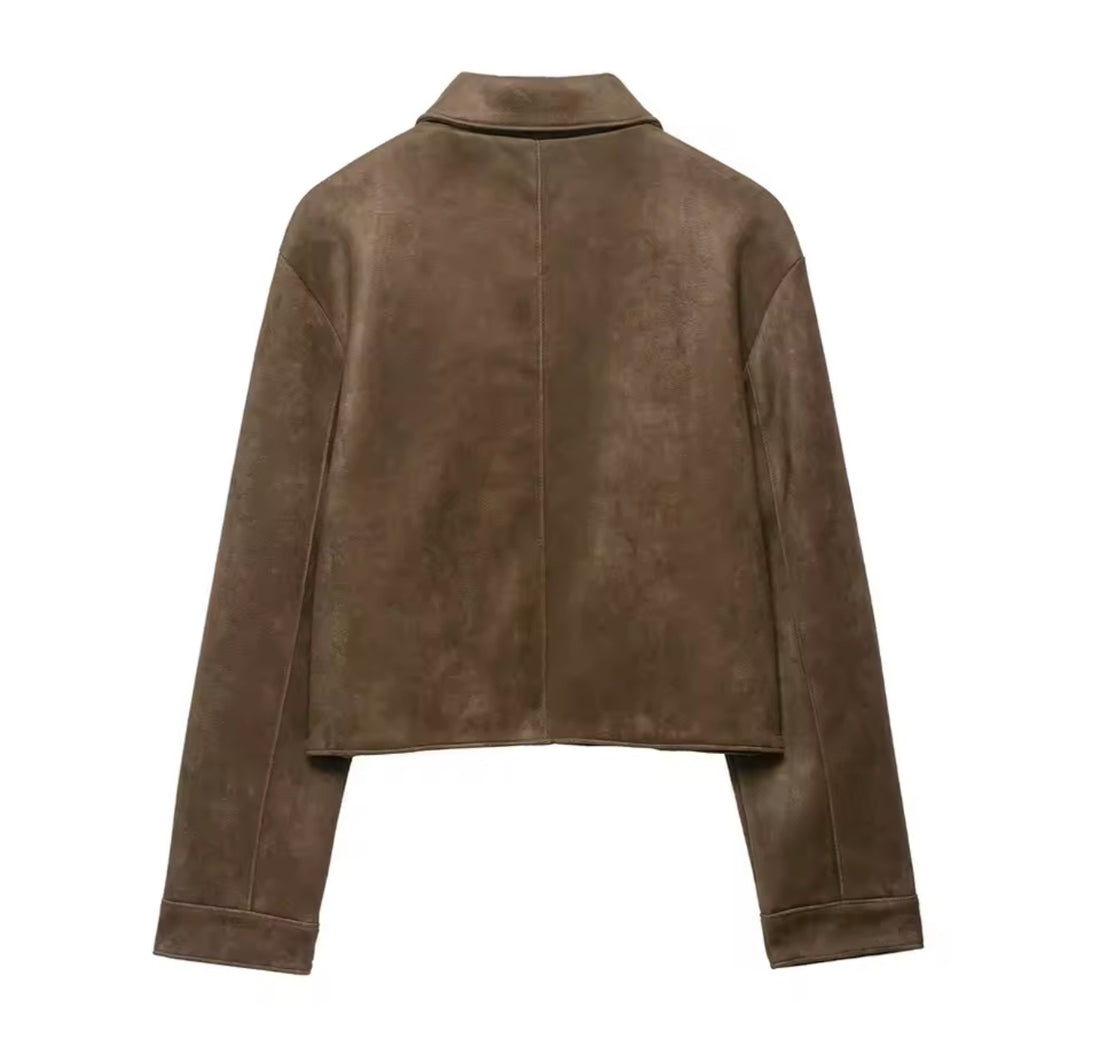 UrbanEdge Damen Wildleder Jacke Braun – Oversized Vintage Style Übergangsjacke mit Knöpfen