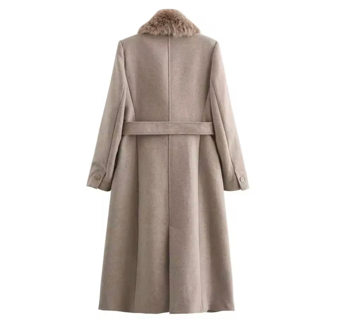 Velora Damen Wintermantel – Eleganter Wollmantel mit Kunstpelzkragen & Bindegürtel