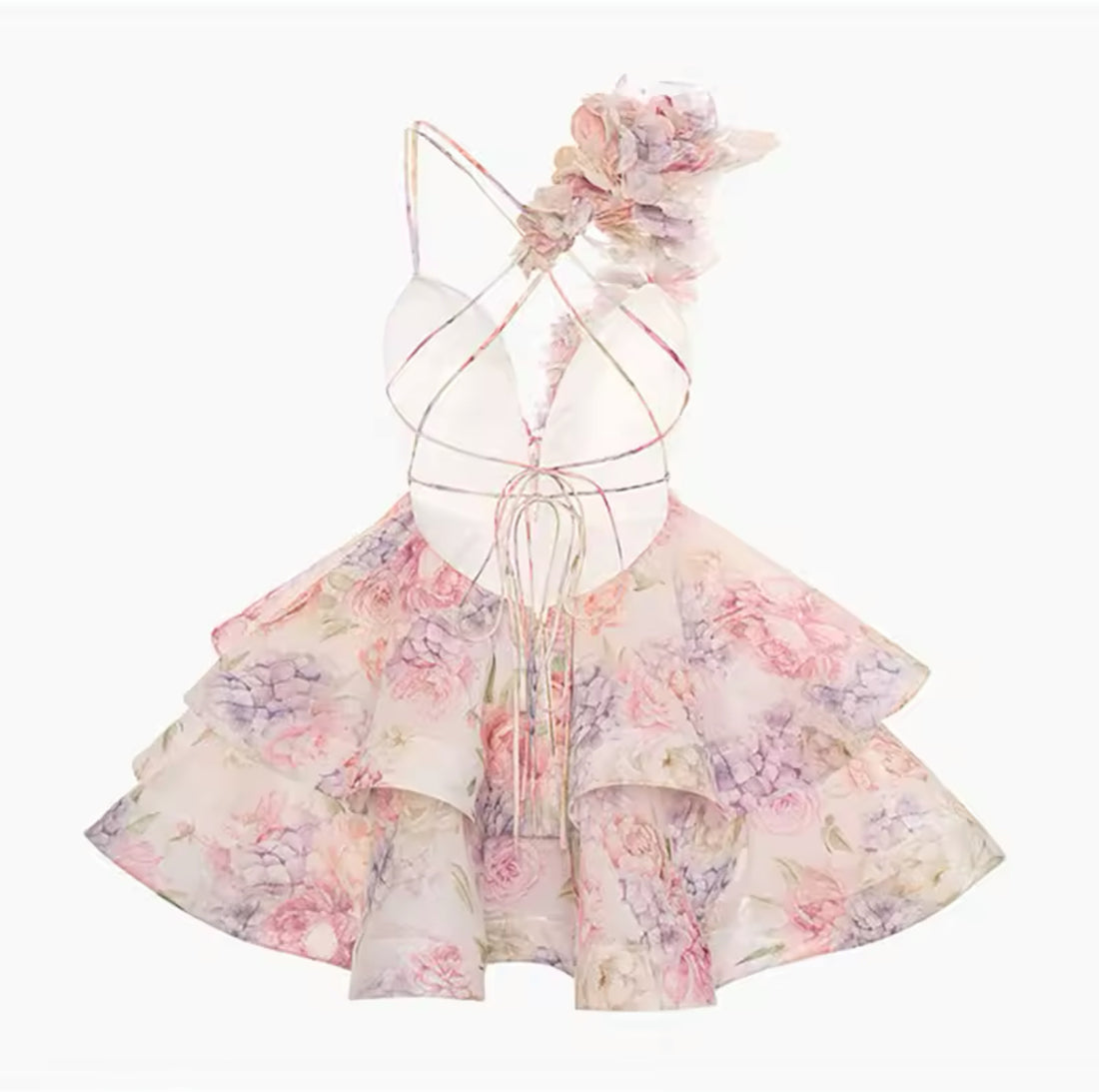 Ethereal Bloom – Elegantes Volantkleid mit Blütenapplikationen