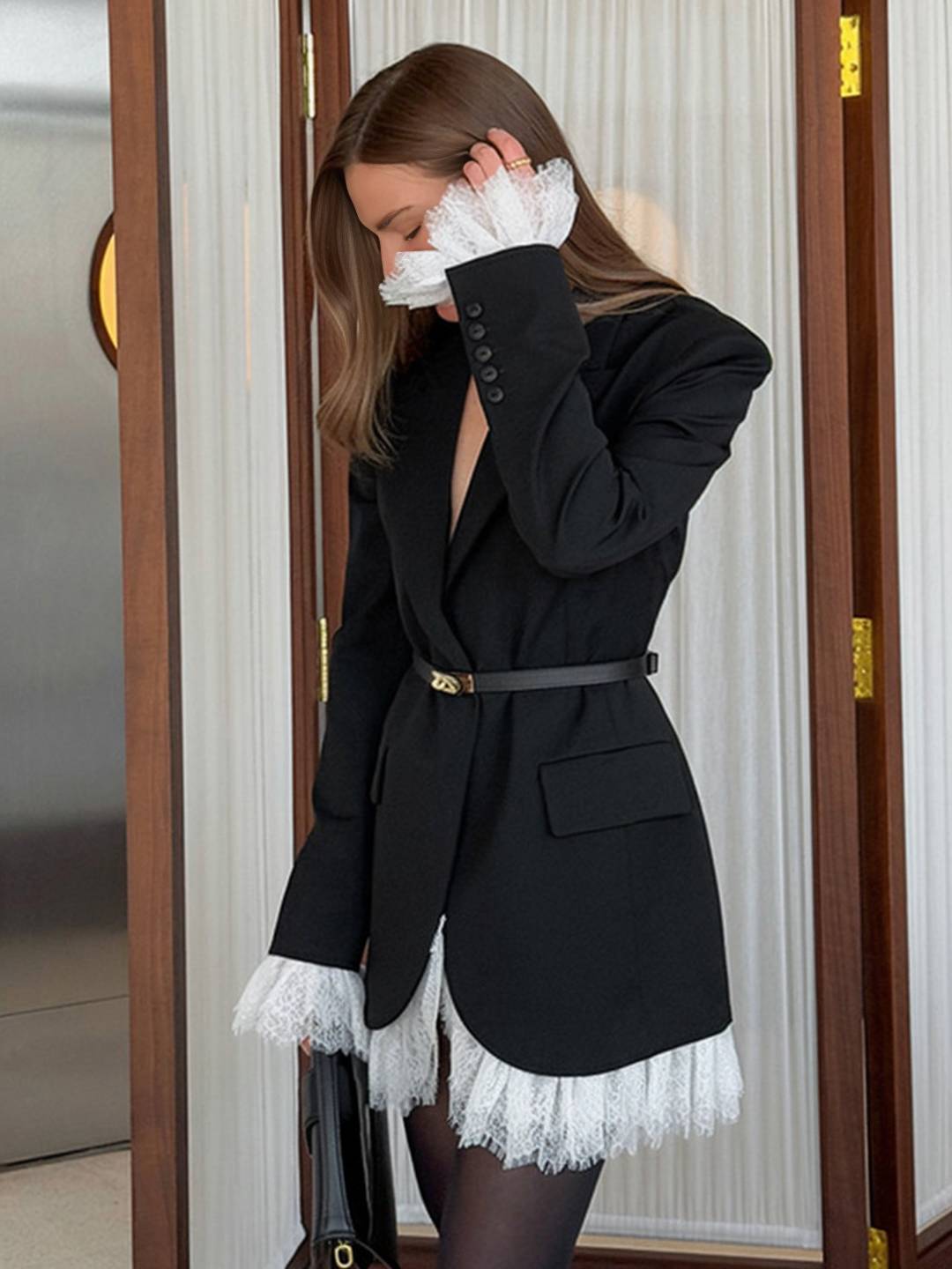 Oversized Blazer Kleid Damen Schwarz mit Spitze – Elegant & Modern | Luxéra