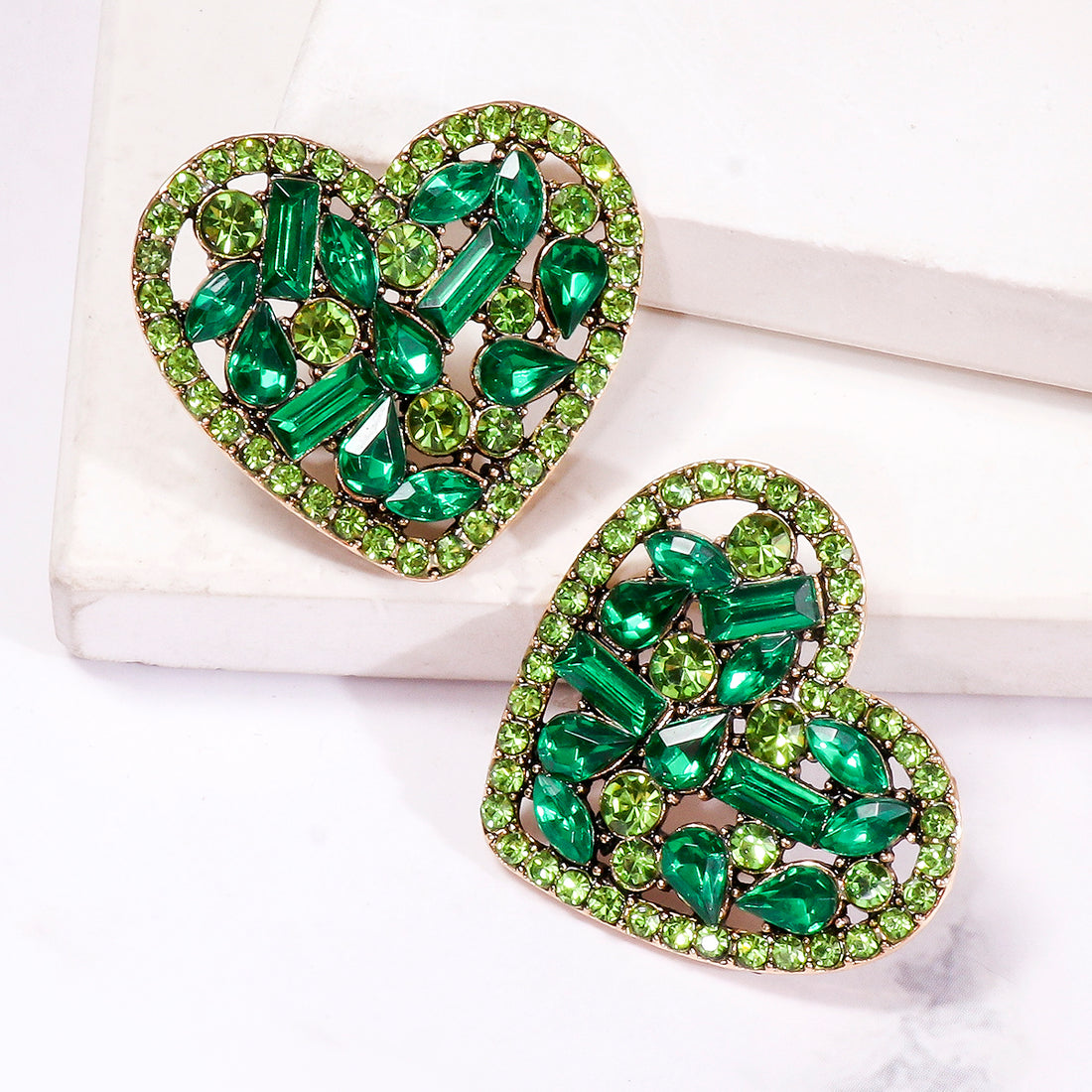 Herz-Ohrringe – Eleganter Luxus-Schmuck